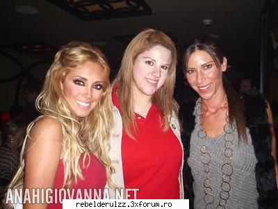 anahi este fara indoiala cea mai nici celelante nu sunt mai annie e pe primu` lok;) care este cea