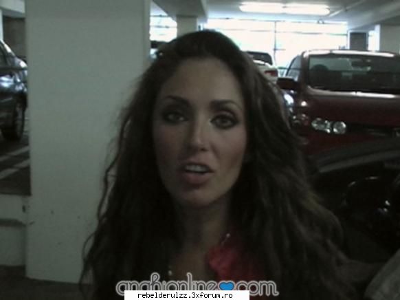 :razz:  :razz:  :razz: galerie oficiala de poze cu anahi